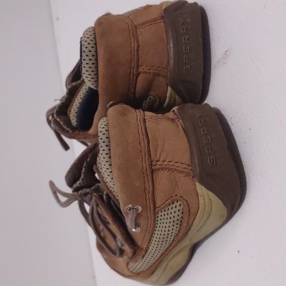 Sperry slip on loafers lanyard for boys size 9M shoes - Picture 3 of 9